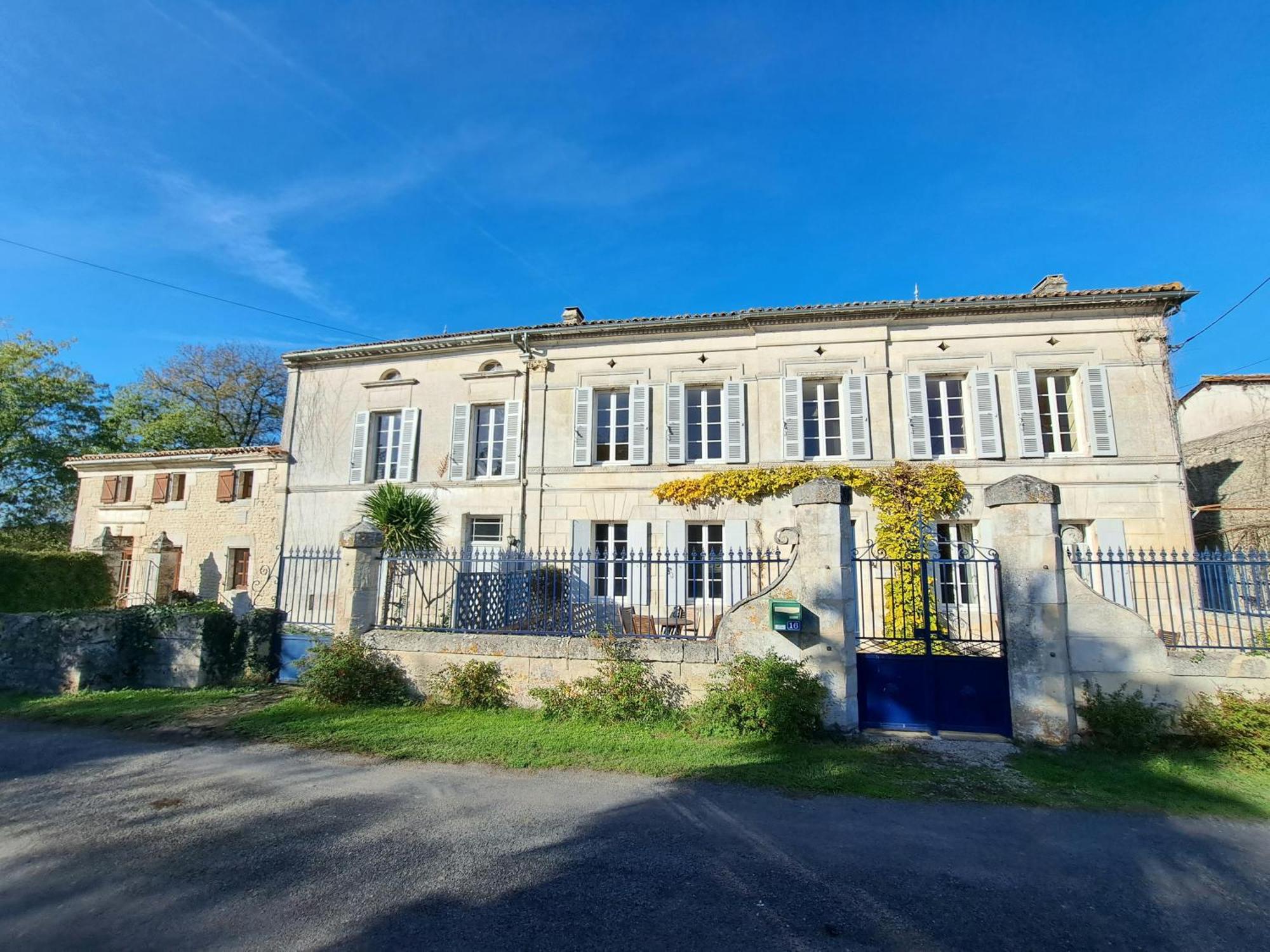 Le Moulin Etourneau - 3 Gites Avec 2 Piscines Champagnac  Bagian luar foto